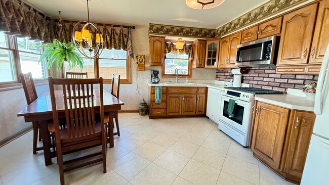 12913 Crestbrook Ct in Crestwood, IL - Building Photo - Building Photo