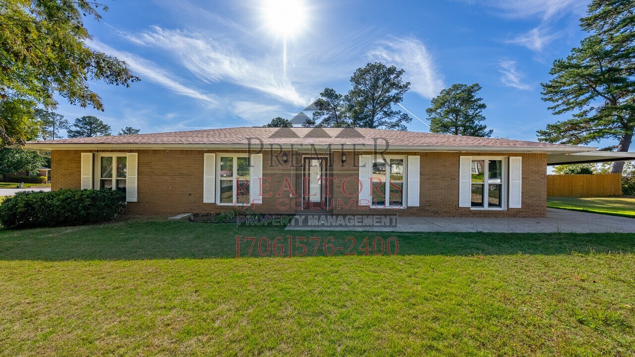 5100 Sequoia Dr in Columbus, GA - Building Photo