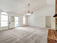 302 Wildmarsh Rd photo'