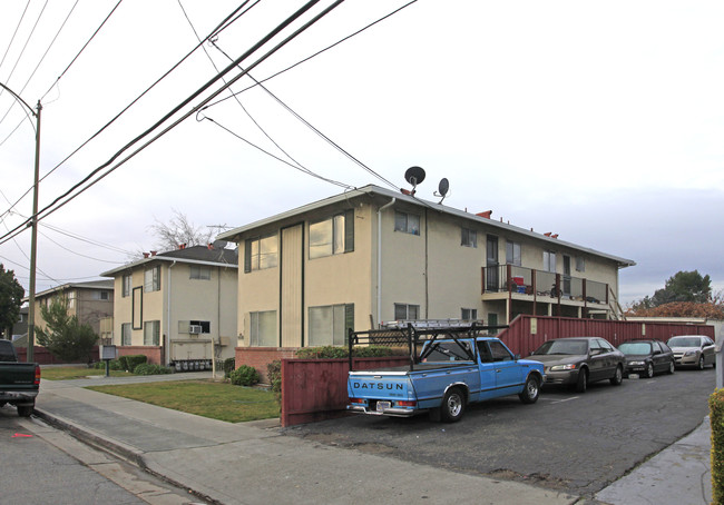 1011-1021 N 7th St in San Jose, CA - Building Photo - Building Photo