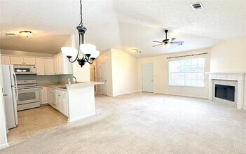 1684 Hawthorne Ln in Prattville, AL - Building Photo - Building Photo