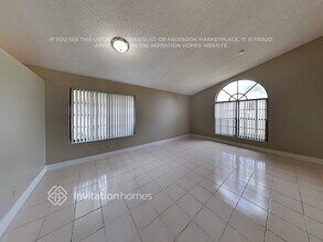 4036 NW 5th Dr in Deerfield Beach, FL - Building Photo - Building Photo