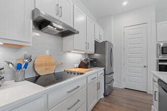 16913 Adoro Dr in Manor, TX - Building Photo - Building Photo