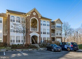 6613 Netties Ln in Alexandria, VA - Building Photo