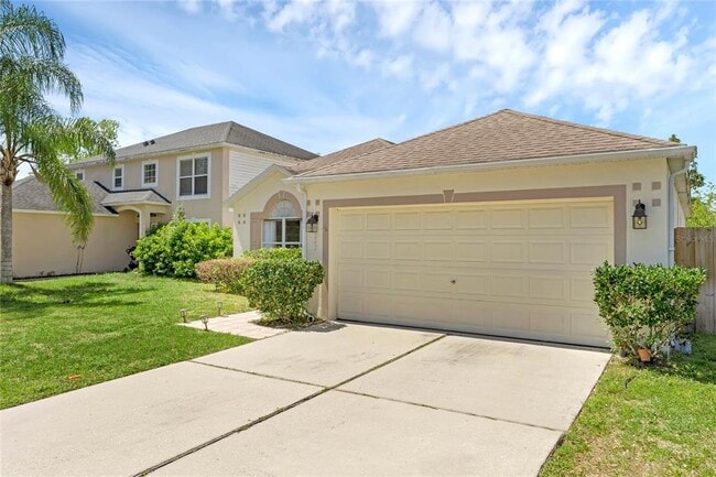 342 Pleasant Gardens Dr in Apopka, FL - Building Photo - Building Photo