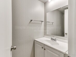 8510 Candlewood Dr in Oklahoma City, OK - Building Photo - Building Photo