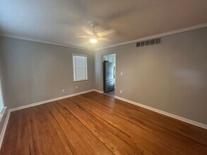 1336 E Goulson Ave in Hazel Park, MI - Building Photo - Building Photo