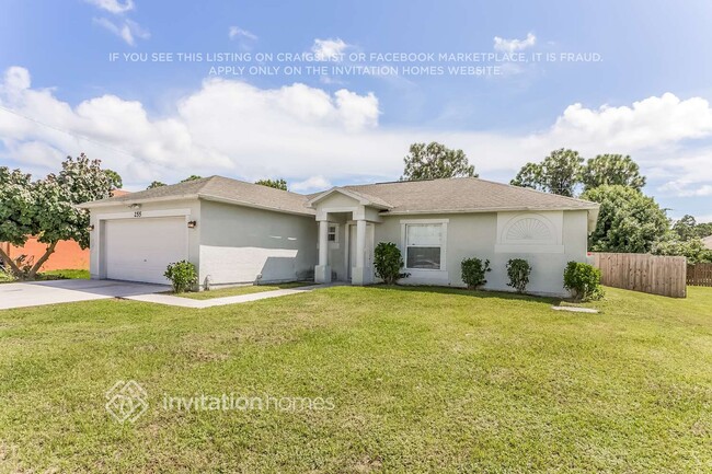 255 NW North Macedo Blvd in Port St. Lucie, FL - Building Photo - Building Photo