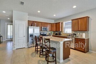 16321 Treasure Point Dr in Wimauma, FL - Building Photo - Building Photo