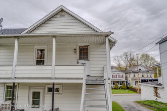 154 Pike St in Carbondale, PA - Building Photo - Building Photo
