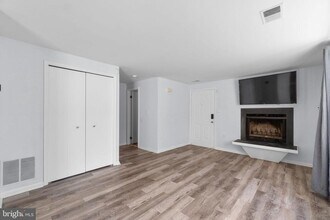 1225 Danielle Dr in Frederick, MD - Building Photo - Building Photo