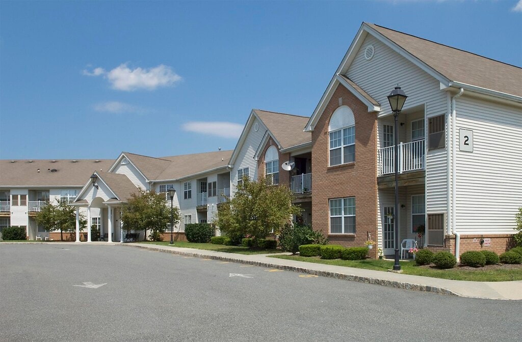 Brittany Manor, LLC Apartments Hackettstown, NJ Apartments For Rent