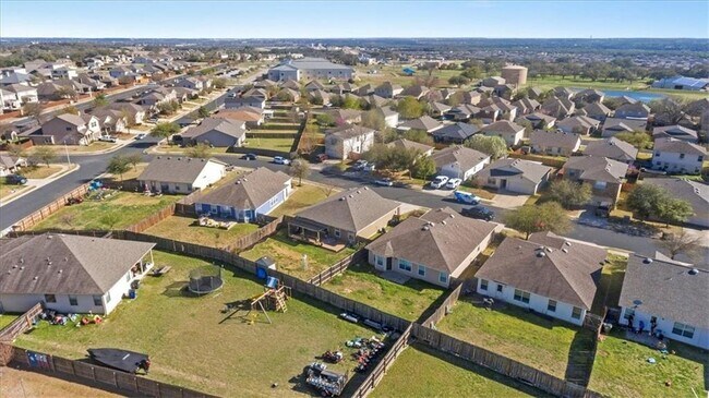 208 Rock Hound Ln in Liberty Hill, TX - Building Photo - Building Photo