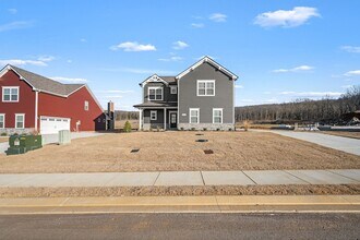 2626 Unitas Dr in Murfreesboro, TN - Foto de edificio - Building Photo