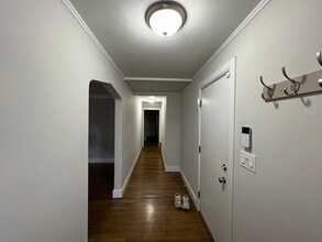 25 Greycliff Rd, Unit 1 in Boston, MA - Building Photo - Building Photo