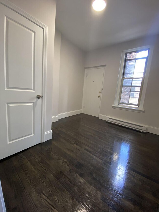 16 Clearway St in Boston, MA - Building Photo - Building Photo
