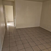 1509 Lynne Renee Ct in Modesto, CA - Building Photo - Building Photo