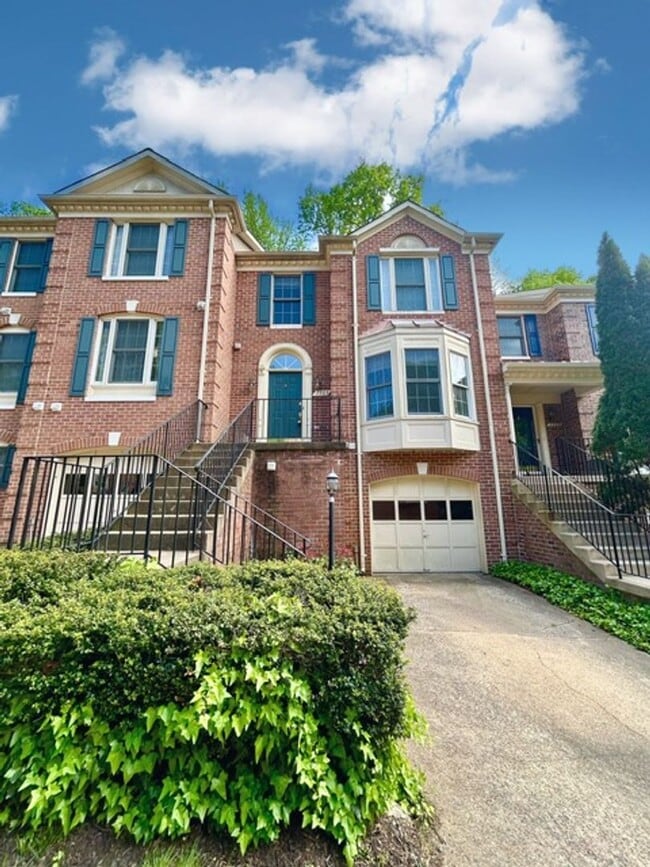 property at 7503 Westmore Dr