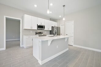 5454 Rhapsody Ave in North Port, FL - Building Photo - Building Photo