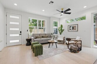 5305 Ledesma Rd in Austin, TX - Building Photo - Building Photo