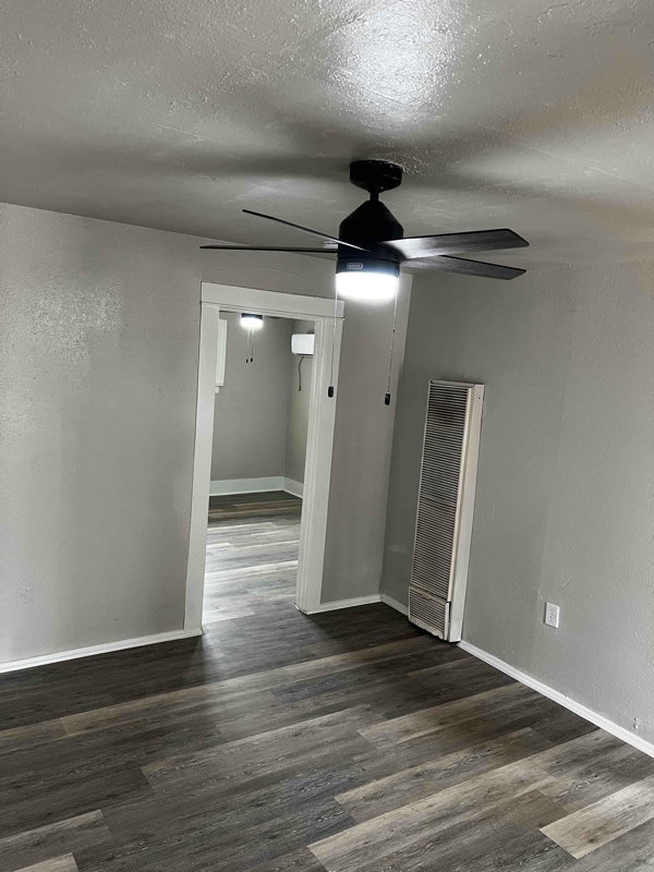 704 S Abilene Ave in Portales, NM - Building Photo - Building Photo