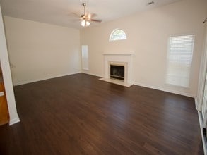 103 Richmond Way in Richmond Hill, GA - Building Photo - Building Photo