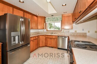 5040 Oakmont Pl SE in Olympia, WA - Building Photo - Building Photo