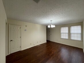 325 S Boyers Ave, Unit Apt.5 in Gallatin, TN - Building Photo - Building Photo