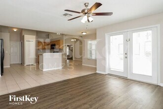 224 Quiet Oak Ct in Davenport, FL - Building Photo - Building Photo