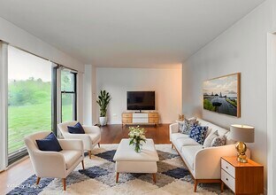 4880 N Marine Dr in Chicago, IL - Building Photo - Building Photo