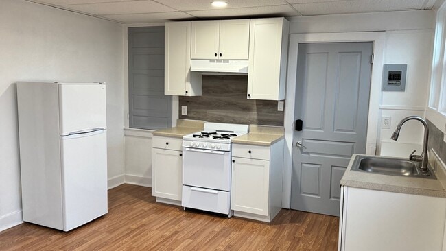 993 e Philadelphia st, Unit 3rd Floor in York, PA - Foto de edificio - Building Photo