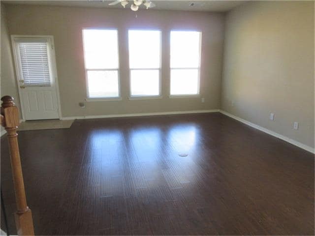 property at 19107 Hemington Cir