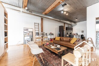 2412 W North Ave in Chicago, IL - Building Photo - Building Photo