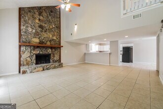 6273 Willowbrook Dr in Riverdale, GA - Building Photo - Building Photo