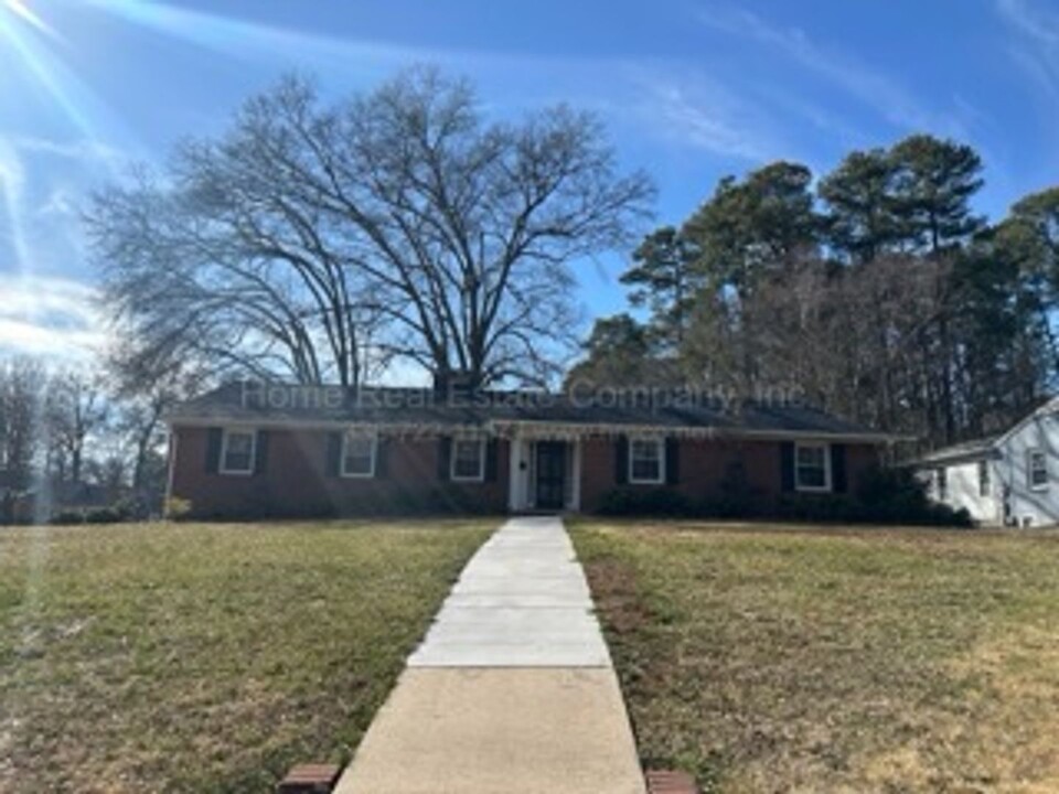 248 Grandview Dr in Winston-Salem, NC - Building Photo