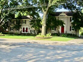 124 S Sherrin Ave, Unit 4 in St Matthews, KY - Building Photo