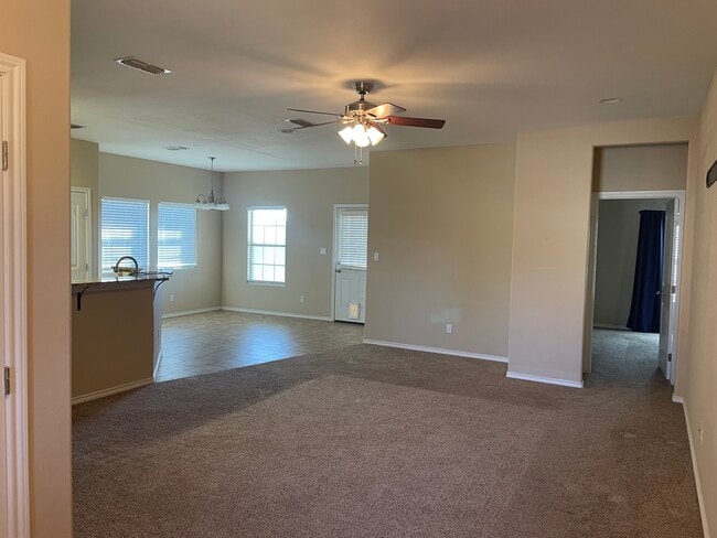 404 E 19th St in Monahans, TX - Building Photo - Building Photo