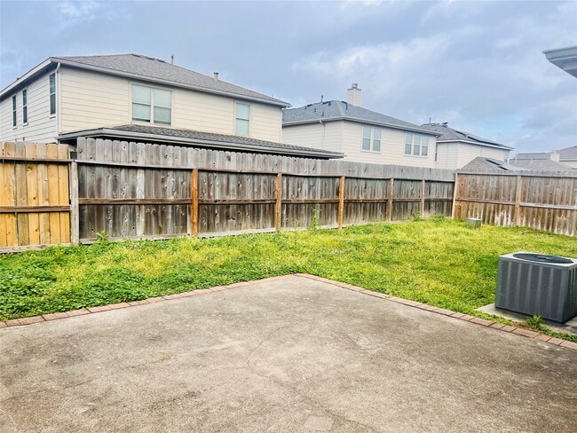 property at 6423 Mildenhall Ct