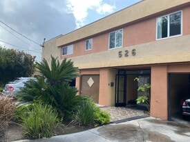Windsor 526 in Glendale, CA - Building Photo