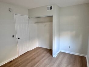 14156 Oro Grande St in Sylmar, CA - Building Photo - Building Photo