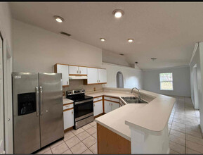 11360 Beechdale Ave in Spring Hill, FL - Building Photo - Building Photo