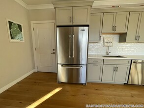 31 Orleans St in Boston, MA - Building Photo - Building Photo