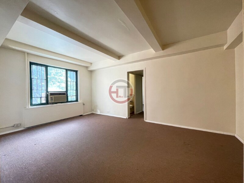 1595 Metropolitan Ave-Unit -3D in Bronx, NY - Building Photo