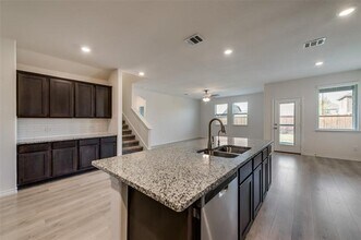 6333 Crownmere Dr in Krugerville, TX - Building Photo - Building Photo