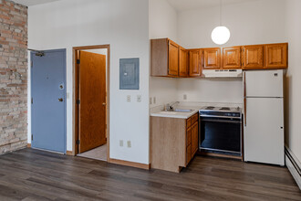 Drexel Apartments in Minneapolis, MN - Foto de edificio - Interior Photo