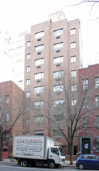 345 W 30th St in New York, NY - Foto de edificio - Building Photo