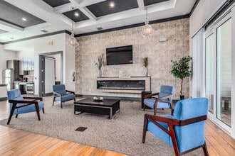 Atwater Apartments in Tavares, FL - Building Photo - Interior Photo