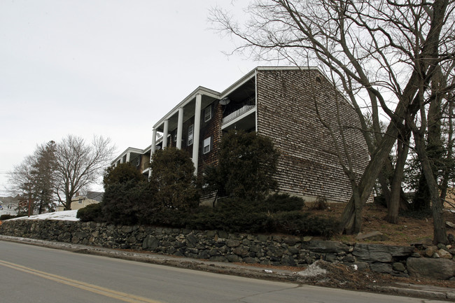 62-64 Maple St in Marlborough, MA - Building Photo - Building Photo