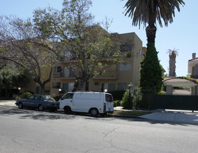 Sunwood Towers in Los Angeles, CA - Building Photo - Building Photo