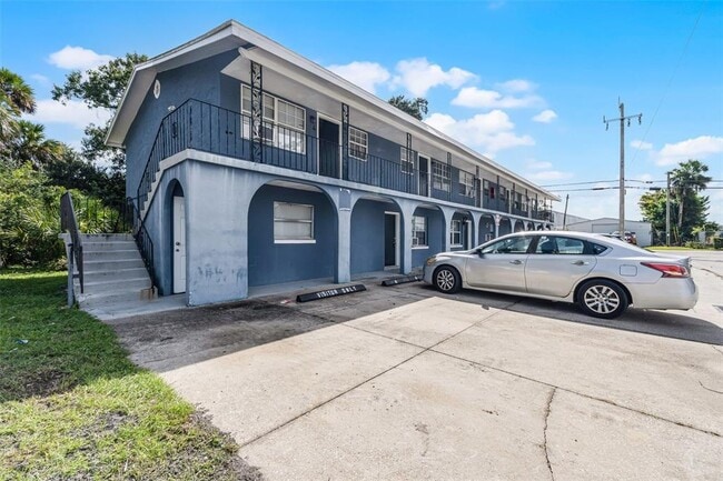 601 State Ave in Holly Hill, FL - Building Photo - Building Photo